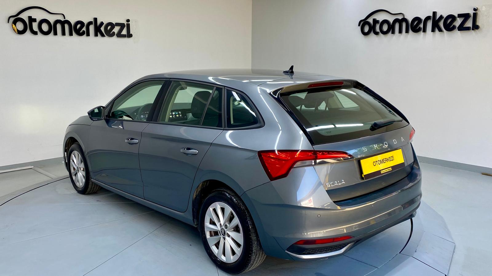 SKODA SCALA 6